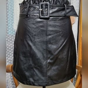 FAUX LEATHER SKIRT